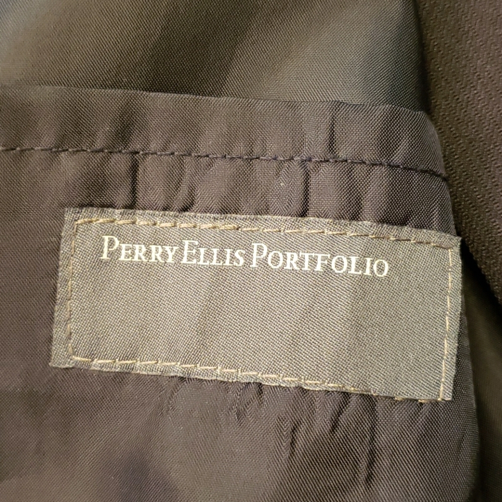 Perry Ellis Boys Gray Black Suit size 20